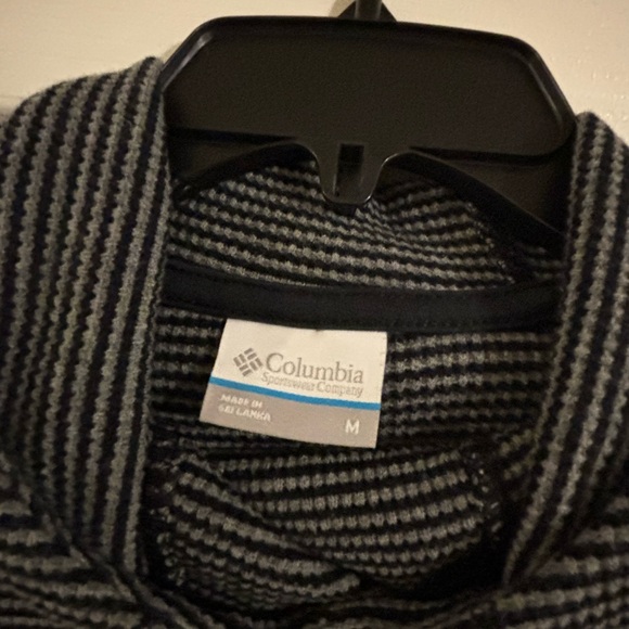 Columbia hoodie,size medium - Picture 4 of 4
